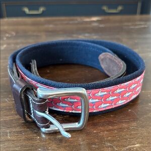 Vineyard Vine’s Men’s Belt. Size 34